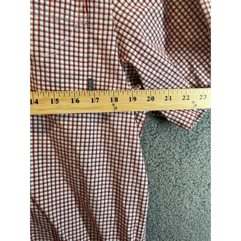 Columbia Shirt Mens Size Large  Button Front Short Sleeve‎ red  Plaid
